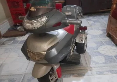Police motorbike for kids