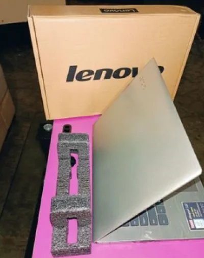 From Uk+12gb ram +600gb ssd Intel core i3