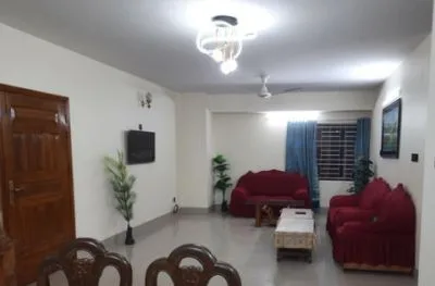 উন্নত মানের ফ্ল্যাট ভাড়া দেওয়া হবে।