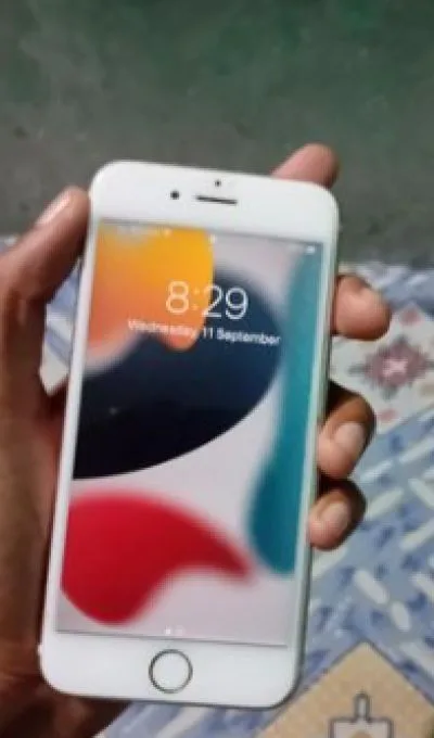 Apple iPhone 6S . (Used)