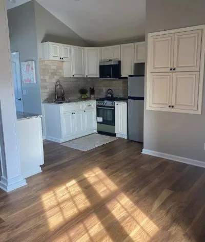 Studio 1 baths 750 sqft Apartment for Rent