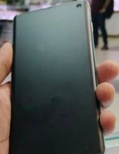 Samsung Galaxy S10 (Used)