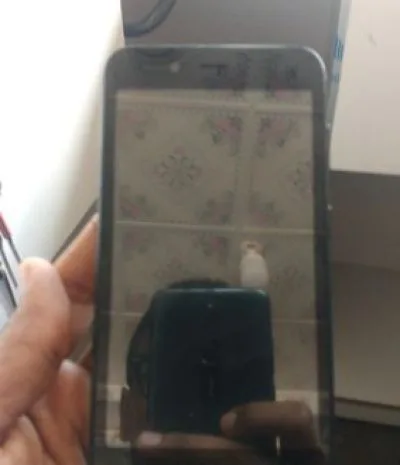 Benco Y40 phone. (Used)