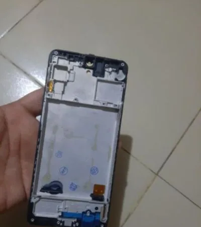 Samsung Galaxy M31s এর ডিসপ্লে ( Used)