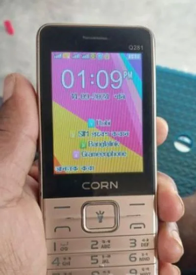 Button phone. (Used)