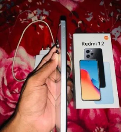 Xiaomi Redmi 12 8/256 . (Used)