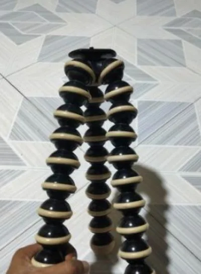 ডিএসএলআর ক্যামেরা ট্রাইপড
