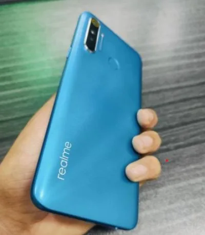 Realme 5i 4/64 (Used)