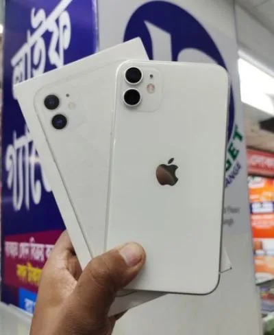 Apple iPhone 11 (Used)
