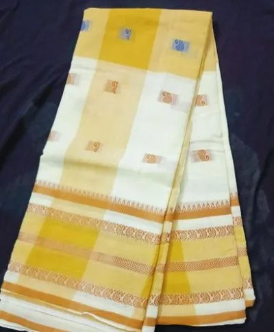 জামদানী শাড়ি