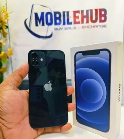 Apple iPhone 12