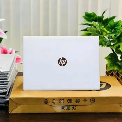 HP đđĢđ¨đđ¨đ¨đ¤ G5 CORE i7 8th gen đđđĻ 8 đđ đđđ 256 đžđš