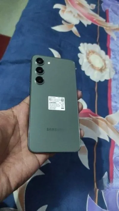Samsung Galaxy S23 8/128 (Used)