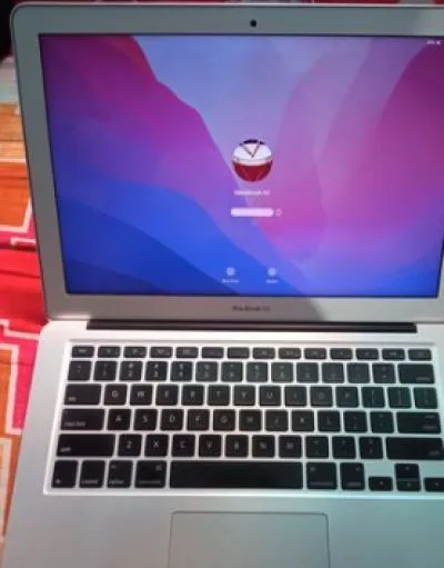 macbook air 2017 i5