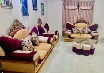 সোফা ও সেন্টার টেবিল/কফি টেবিল