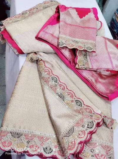 Naira Collections