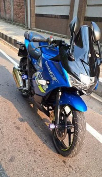 Suzuki Gixxer SF 2022