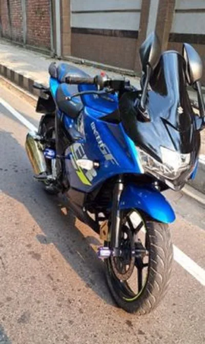 Suzuki Gixxer SF 2022