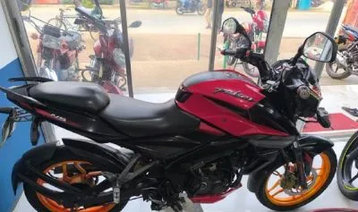 Bajaj Pulsar NS . 2020