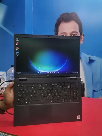Dell Latitude 3520