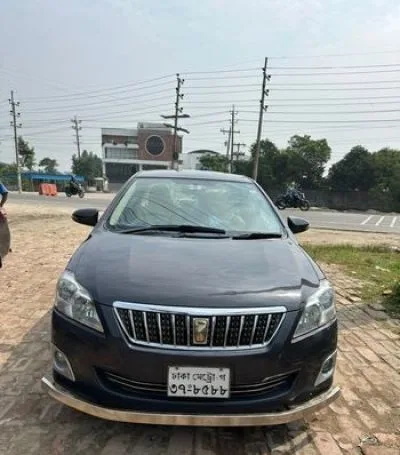 Toyota Premio . 2014