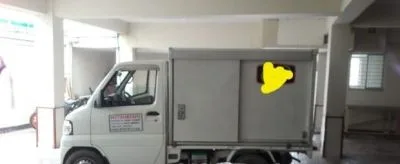 Mitsubishi Covered Van 2012