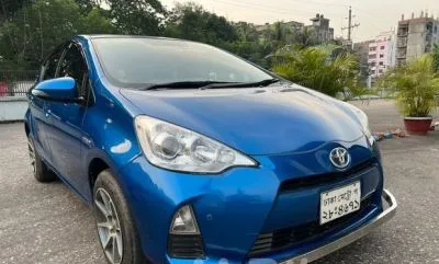 Toyota Aqua G Pkg Push Start 2013