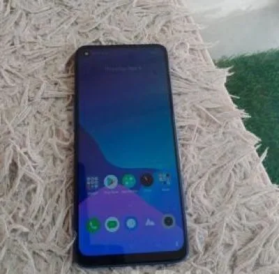 OPPO realmi 6 (Used)