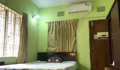 ঢাকা মিরপুর ১০-এ ১টি রুম