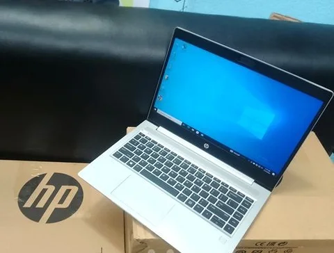 Hp Elitbook G6 i5 8gen 8/256 with full box