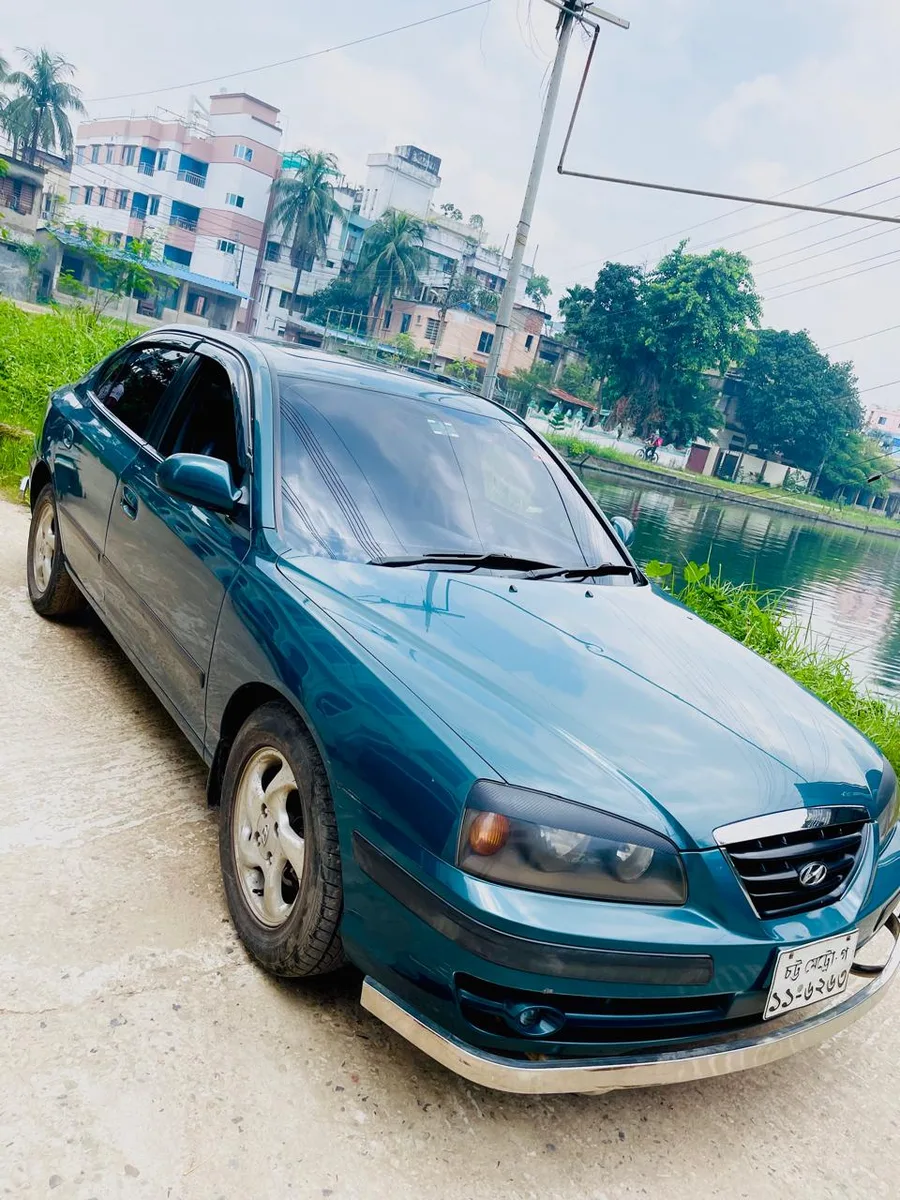 HYUNDAI ELANTRA 2004