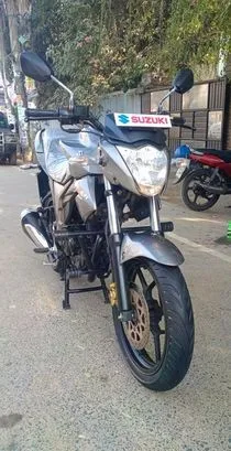 Suzuki Gixxer Monoton