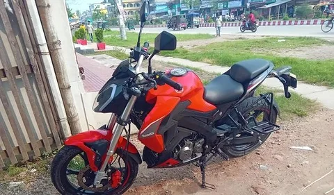 Benelli 165S . 2020