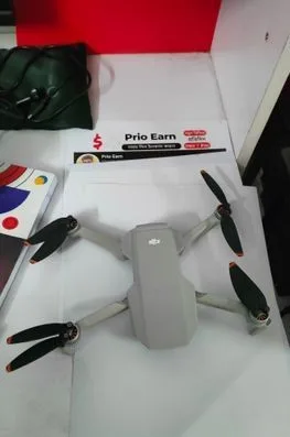 DJI Mini 2 SE Fly More drone