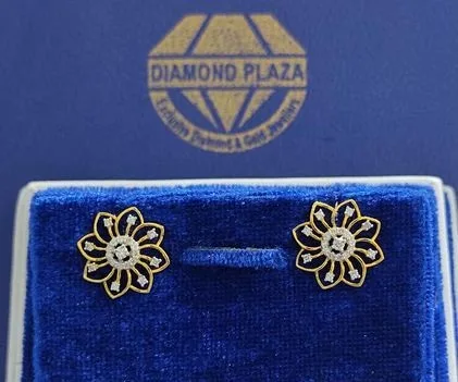 Diamond Earring