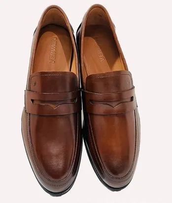 Fashions Loafers with Leather Shoes