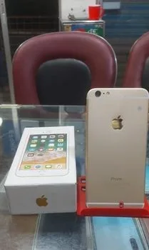 Apple iPhone 6