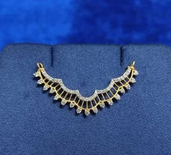 Diamond Tanmania Necklaces