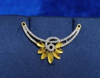 Diamond Tanmania Necklaces