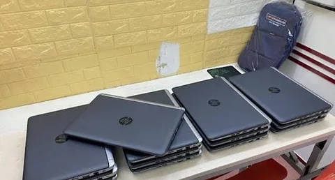 Hp G3 core i5 6th gen 8gb ram 256gb