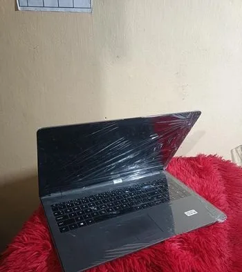 FROM UK 9TH GEN  16 INCH LAPTOP