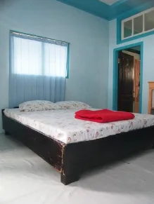রুমমেট