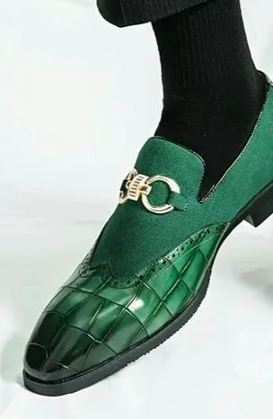 Shoe