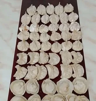ফ্রোজেন মোমো