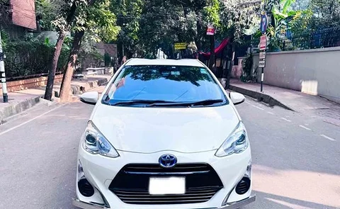 Toyota Aqua S Package