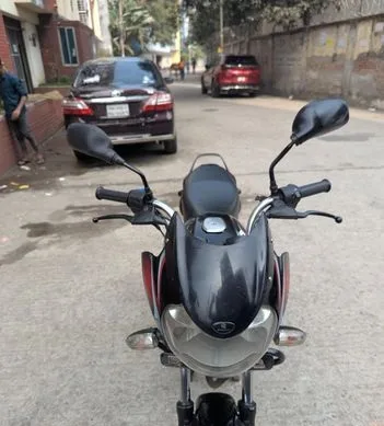 Bajaj Discover 100