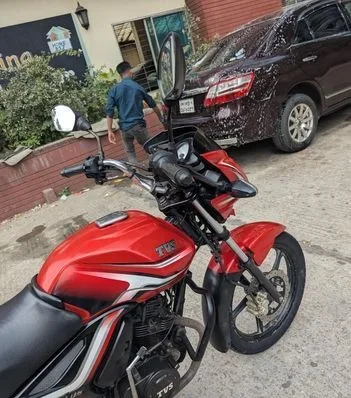 TVS Metro Plus D
