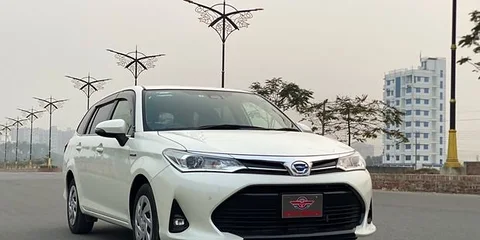Toyota Fielder G-LED 4.5-Grade