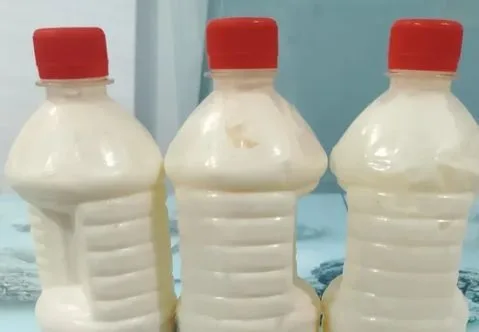 গরুর খাঁটি দুধ