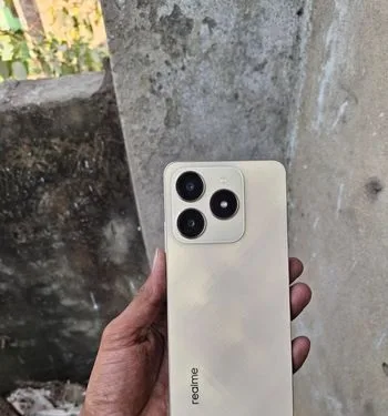 Realme C61 6+128 GB (Used)